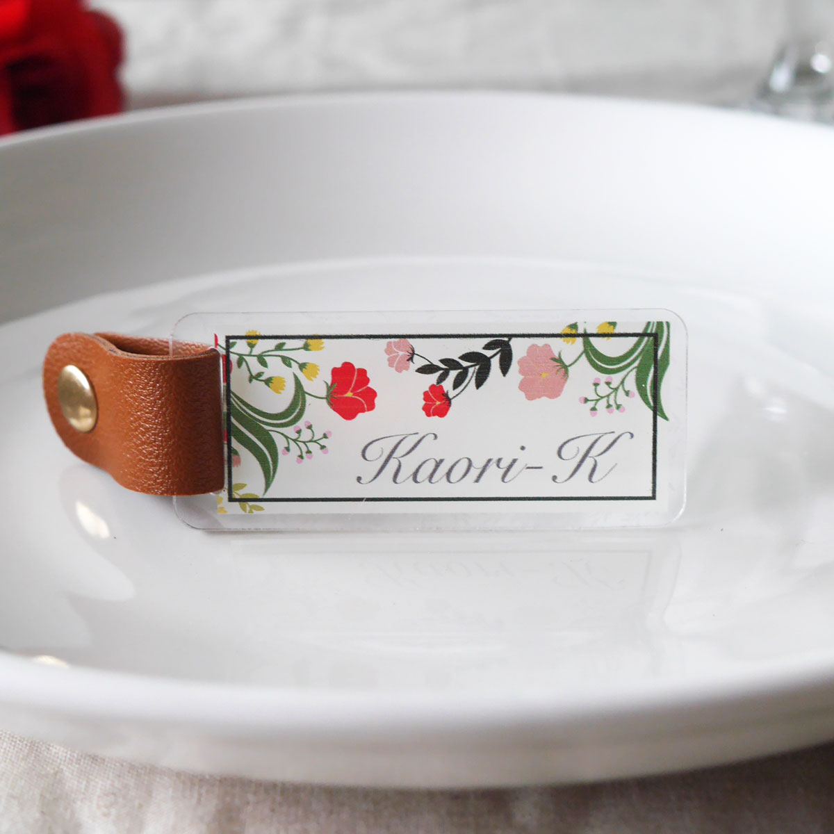 「1個から購入可能」 Elegant Floral Sketch アクリル席札|長方形・エスコートカード・ネームタグ